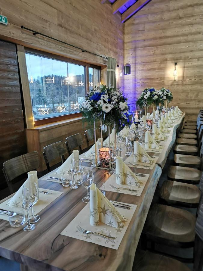 Hotel Koliba Na Vrsku à Bytca Extérieur photo
