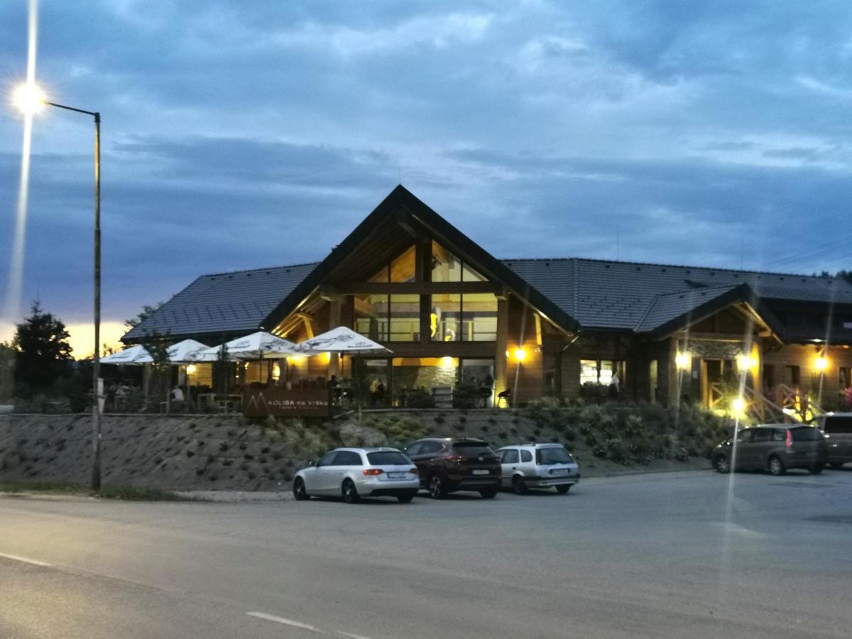 Hotel Koliba Na Vrsku à Bytca Extérieur photo